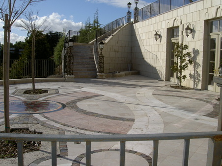 Enlarge photo 51