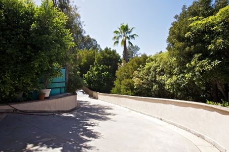 Enlarge photo 158