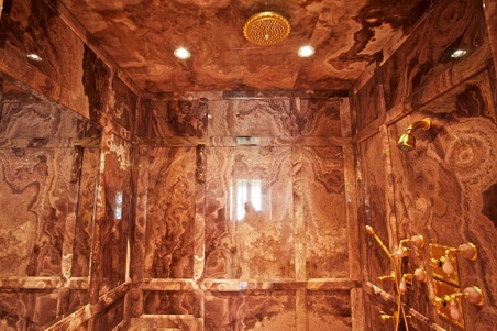 Enlarge photo 93