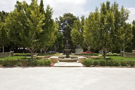 Enlarge photo 129