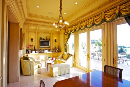 Enlarge photo 96