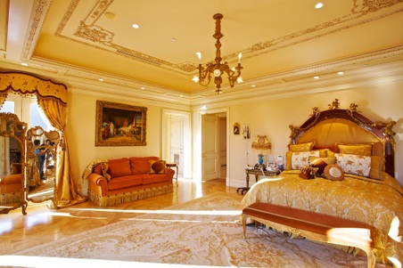Enlarge photo 140