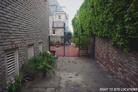 Enlarge photo 13