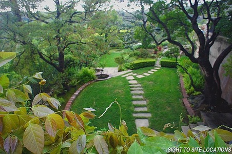 Enlarge photo 44