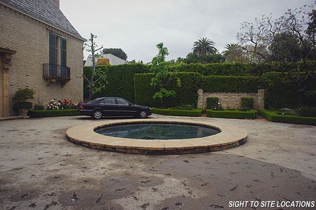 Enlarge photo 76