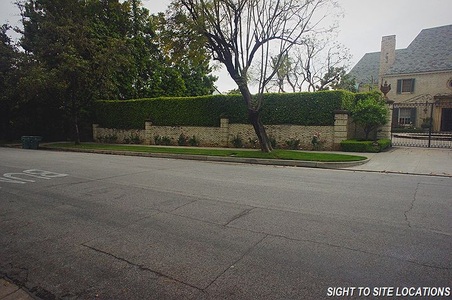Enlarge photo 93