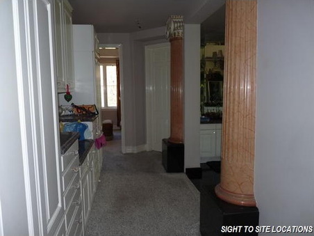 Enlarge photo 46