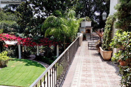 Enlarge photo 37