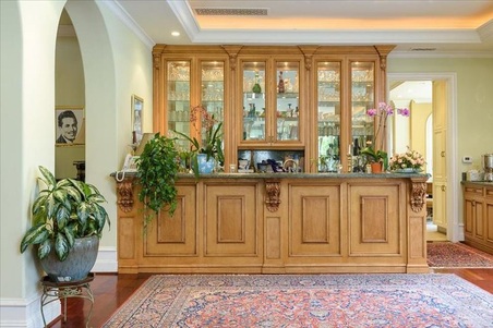 Enlarge photo 12