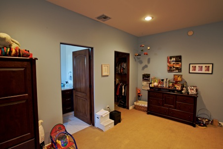 Enlarge photo 91