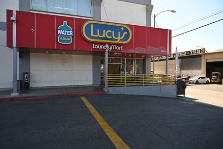 Lucys_Laundromat