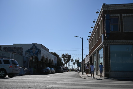 Enlarge photo 28