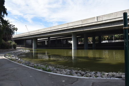 Enlarge photo 29