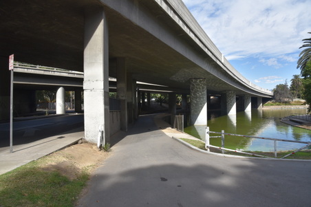 Enlarge photo 35