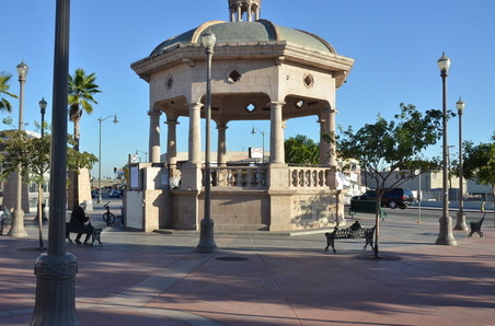 Enlarge photo 11