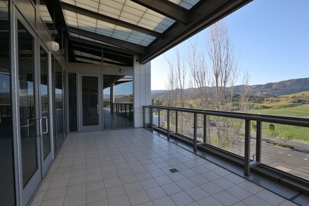 Enlarge photo 75