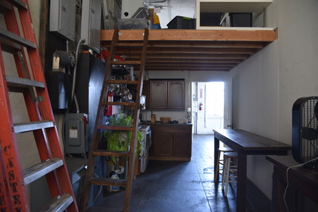 Enlarge photo 35