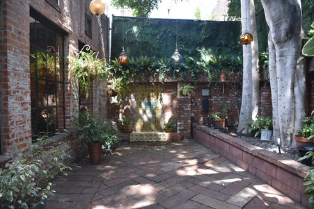 Enlarge photo 54