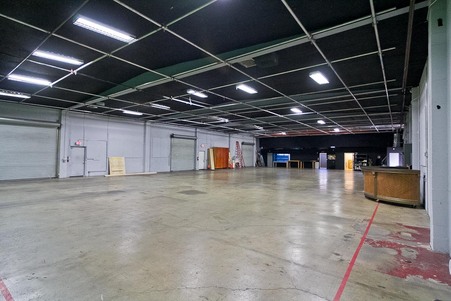 Enlarge photo 53