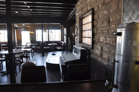 Enlarge photo 105