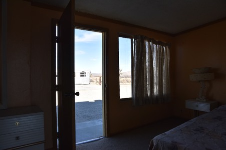 Enlarge photo 32