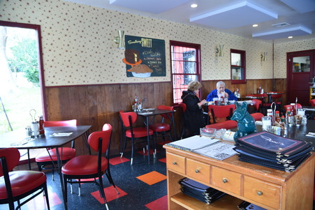 Enlarge photo 24