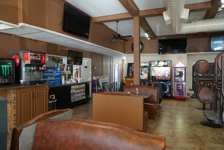 Enlarge photo 21