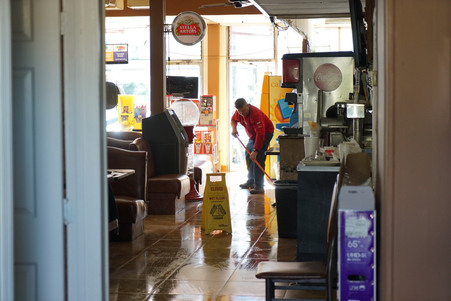 Enlarge photo 45