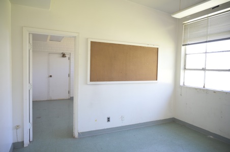 Enlarge photo 27