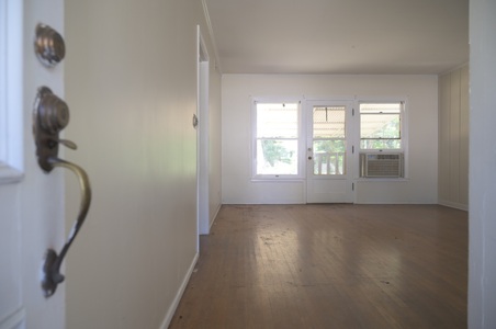 Enlarge photo 29