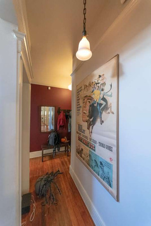 Enlarge photo 36