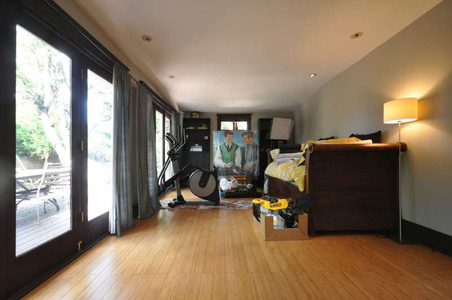 Enlarge photo 44