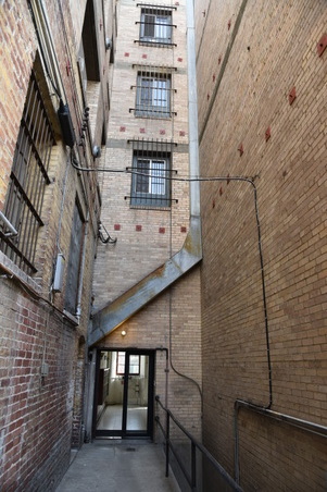 Enlarge photo 13