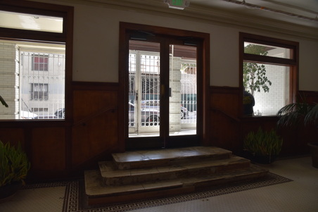 Enlarge photo 12