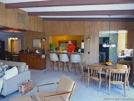 Enlarge photo 24