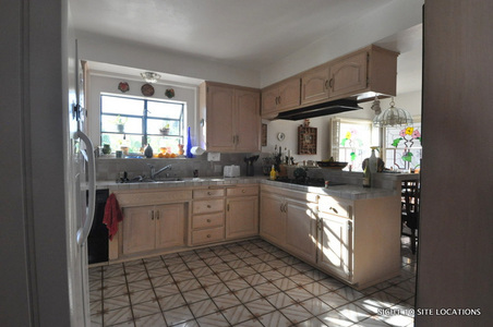 Enlarge photo 18