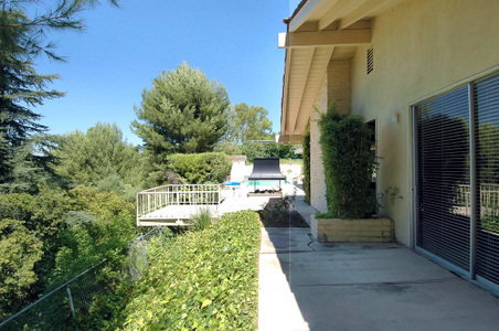 Enlarge photo 58