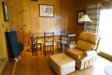 Enlarge photo 43