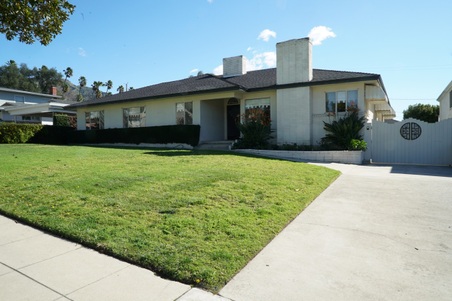 914 E. Grinnell Dr.