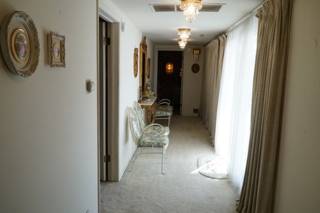 Enlarge photo 83