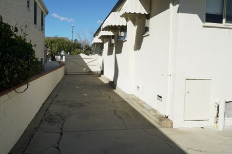 Enlarge photo 127