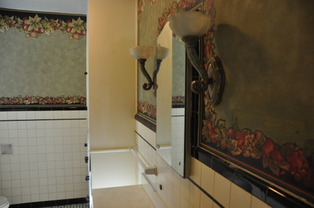 Enlarge photo 116