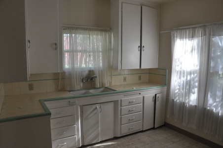 Enlarge photo 129
