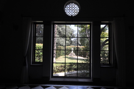 Enlarge photo 28