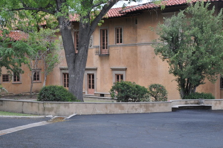 Enlarge photo 89