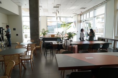 Enlarge photo 27