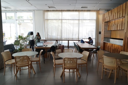Enlarge photo 31