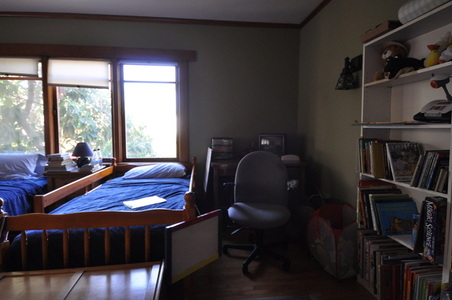 Enlarge photo 77