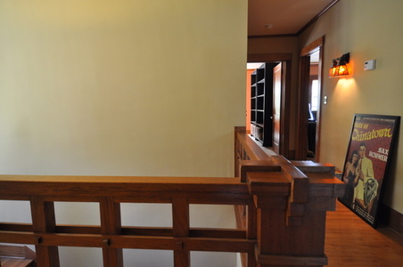 Enlarge photo 79