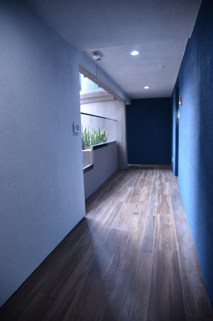 Enlarge photo 33